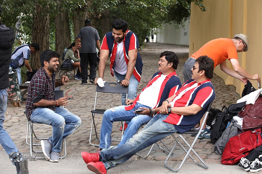 F2-Movie-Working-Stills